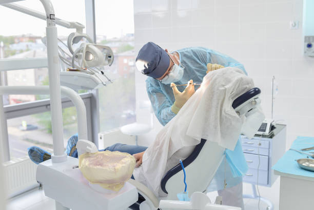 Best Weekend Emergency Dentist in Gravette, AR